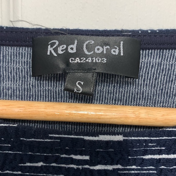 RED CORAL striped top. Size S - Picture 2 of 9